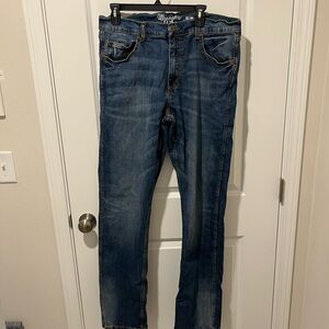 Wrangler Slim Jeans in Dark Blue Wash